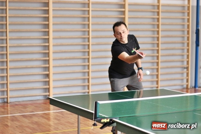 Zdjęcie w galerii na portalu naszraciborz.pl: Mistrzostwa Przedsiębiorstwa Majnusz w tenisie wiadomości z regionu