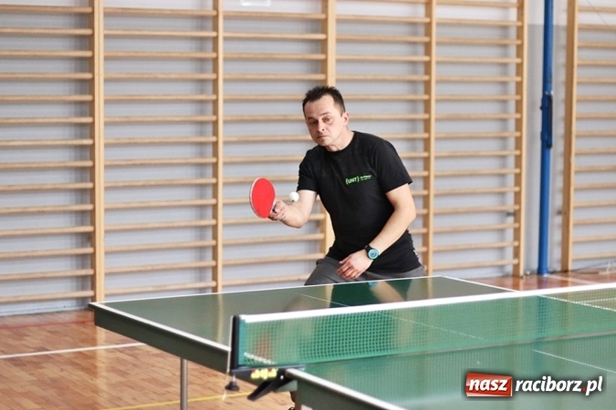 Zdjęcie w galerii na portalu naszraciborz.pl: Mistrzostwa Przedsiębiorstwa Majnusz w tenisie wiadomości z regionu