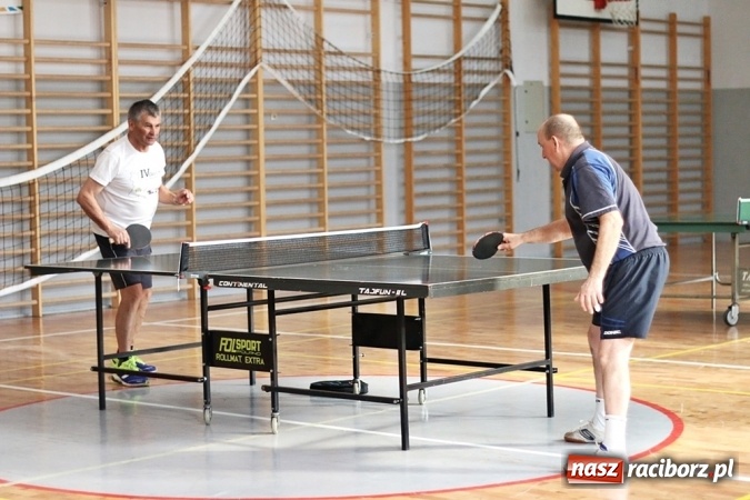 Zdjęcie w galerii na portalu naszraciborz.pl: Mistrzostwa Przedsiębiorstwa Majnusz w tenisie wiadomości z regionu