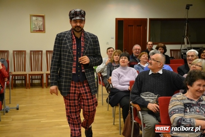 Zdjęcie w galerii na portalu naszraciborz.pl: Lwowska muzyka, przepiękne stroje i dekoracje, czyli Lwowska domówka na Zamku Piastowskim  wiadomości z regionu