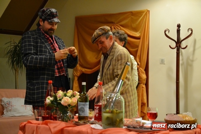 Zdjęcie w galerii na portalu naszraciborz.pl: Lwowska muzyka, przepiękne stroje i dekoracje, czyli Lwowska domówka na Zamku Piastowskim  wiadomości z regionu