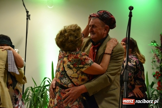 Zdjęcie w galerii na portalu naszraciborz.pl: Lwowska muzyka, przepiękne stroje i dekoracje, czyli Lwowska domówka na Zamku Piastowskim  wiadomości z regionu