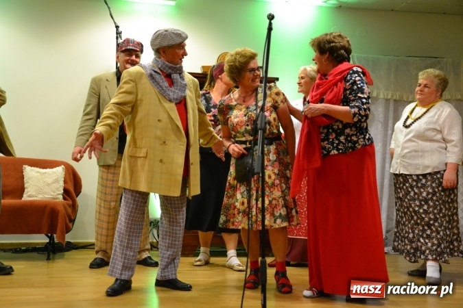 Zdjęcie w galerii na portalu naszraciborz.pl: Lwowska muzyka, przepiękne stroje i dekoracje, czyli Lwowska domówka na Zamku Piastowskim  wiadomości z regionu