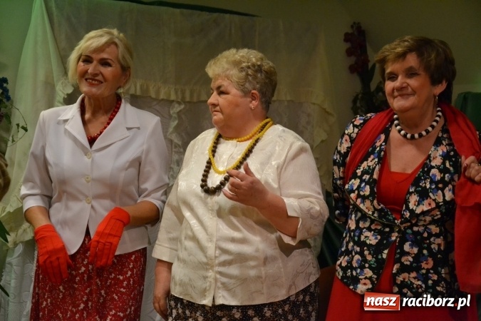 Zdjęcie w galerii na portalu naszraciborz.pl: Lwowska muzyka, przepiękne stroje i dekoracje, czyli Lwowska domówka na Zamku Piastowskim  wiadomości z regionu