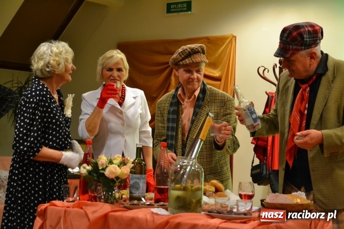 Zdjęcie w galerii na portalu naszraciborz.pl: Lwowska muzyka, przepiękne stroje i dekoracje, czyli Lwowska domówka na Zamku Piastowskim  wiadomości z regionu