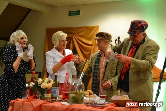 Zdjęcie w galerii na portalu naszraciborz.pl: Lwowska muzyka, przepiękne stroje i dekoracje, czyli Lwowska domówka na Zamku Piastowskim  wiadomości z regionu