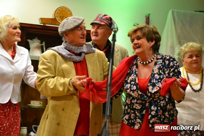 Zdjęcie w galerii na portalu naszraciborz.pl: Lwowska muzyka, przepiękne stroje i dekoracje, czyli Lwowska domówka na Zamku Piastowskim  wiadomości z regionu