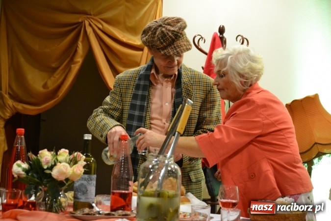 Zdjęcie w galerii na portalu naszraciborz.pl: Lwowska muzyka, przepiękne stroje i dekoracje, czyli Lwowska domówka na Zamku Piastowskim  wiadomości z regionu