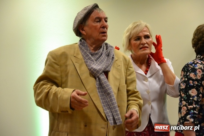 Zdjęcie w galerii na portalu naszraciborz.pl: Lwowska muzyka, przepiękne stroje i dekoracje, czyli Lwowska domówka na Zamku Piastowskim  wiadomości z regionu