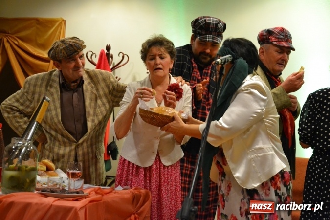 Zdjęcie w galerii na portalu naszraciborz.pl: Lwowska muzyka, przepiękne stroje i dekoracje, czyli Lwowska domówka na Zamku Piastowskim  wiadomości z regionu