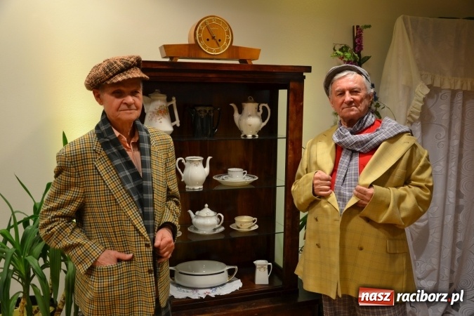 Zdjęcie w galerii na portalu naszraciborz.pl: Lwowska muzyka, przepiękne stroje i dekoracje, czyli Lwowska domówka na Zamku Piastowskim  wiadomości z regionu