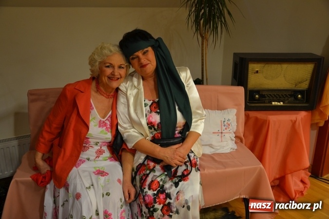 Zdjęcie w galerii na portalu naszraciborz.pl: Lwowska muzyka, przepiękne stroje i dekoracje, czyli Lwowska domówka na Zamku Piastowskim  wiadomości z regionu