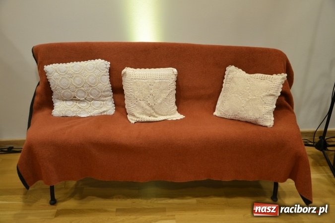 Zdjęcie w galerii na portalu naszraciborz.pl: Lwowska muzyka, przepiękne stroje i dekoracje, czyli Lwowska domówka na Zamku Piastowskim  wiadomości z regionu