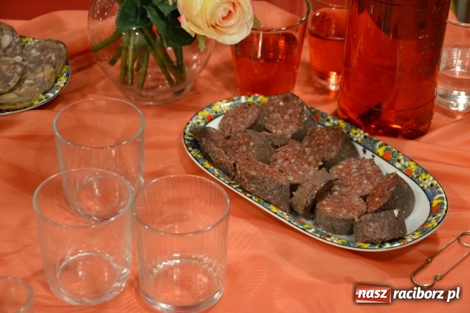 Zdjęcie w galerii na portalu naszraciborz.pl: Lwowska muzyka, przepiękne stroje i dekoracje, czyli Lwowska domówka na Zamku Piastowskim  wiadomości z regionu