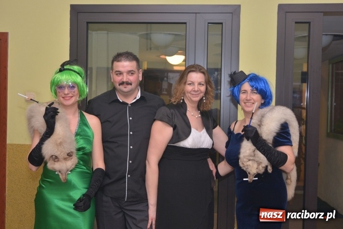 Zdjęcie w galerii na portalu naszraciborz.pl: I po karnawale. Pogrzebanie basa w Krzanowicach FOTO i WIDEO wiadomości z regionu