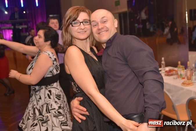 Zdjęcie w galerii na portalu naszraciborz.pl: I po karnawale. Pogrzebanie basa w Krzanowicach FOTO i WIDEO wiadomości z regionu