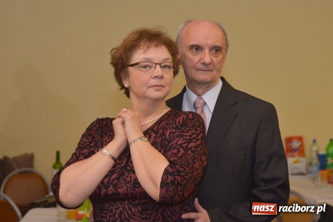 Zdjęcie w galerii na portalu naszraciborz.pl: I po karnawale. Pogrzebanie basa w Krzanowicach FOTO i WIDEO wiadomości z regionu