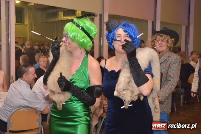 Zdjęcie w galerii na portalu naszraciborz.pl: I po karnawale. Pogrzebanie basa w Krzanowicach FOTO i WIDEO wiadomości z regionu