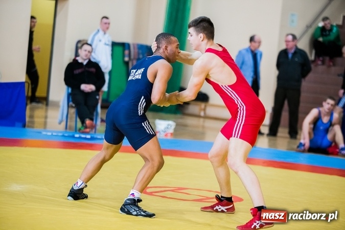 Zdjęcie w galerii na portalu naszraciborz.pl: Puchar Polski w zapasach w Rudniku wiadomości z regionu