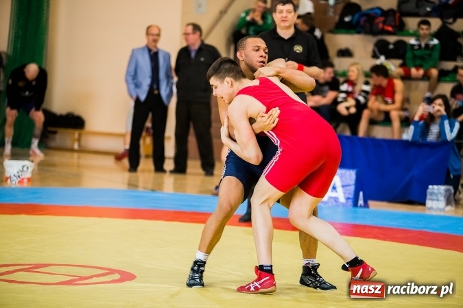 Zdjęcie w galerii na portalu naszraciborz.pl: Puchar Polski w zapasach w Rudniku wiadomości z regionu