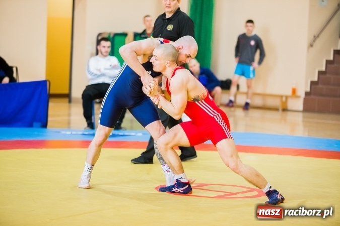 Zdjęcie w galerii na portalu naszraciborz.pl: Puchar Polski w zapasach w Rudniku wiadomości z regionu