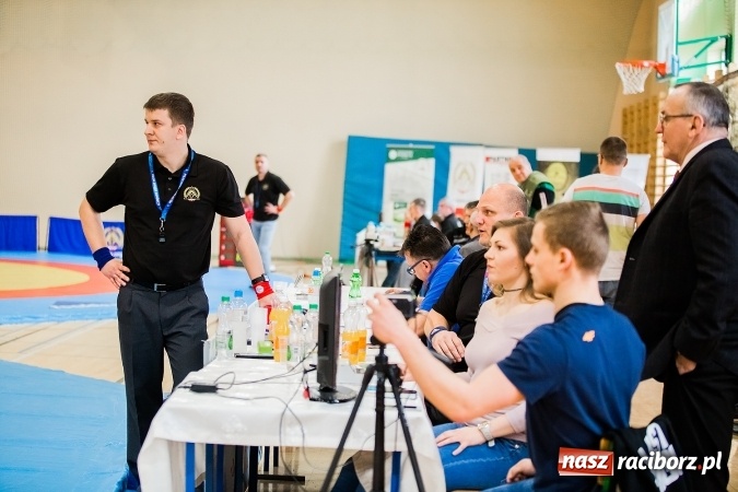 Zdjęcie w galerii na portalu naszraciborz.pl: Puchar Polski w zapasach w Rudniku wiadomości z regionu