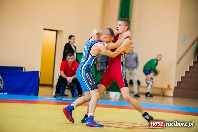 Zdjęcie w galerii na portalu naszraciborz.pl: Puchar Polski w zapasach w Rudniku wiadomości z regionu