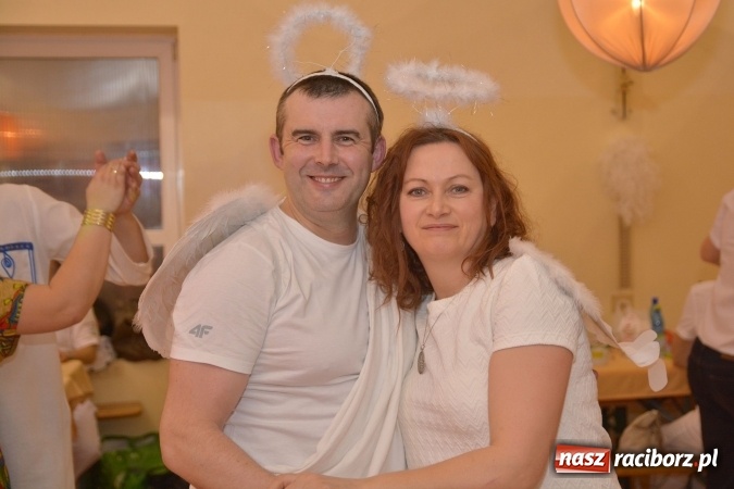 Zdjęcie w galerii na portalu naszraciborz.pl: Rewia gwiazd na ostatkach w Samborowicach FOTOREPORTRAŻ wiadomości z regionu