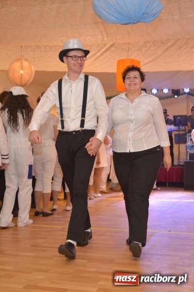 Zdjęcie w galerii na portalu naszraciborz.pl: Rewia gwiazd na ostatkach w Samborowicach FOTOREPORTRAŻ wiadomości z regionu