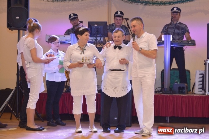 Zdjęcie w galerii na portalu naszraciborz.pl: Rewia gwiazd na ostatkach w Samborowicach FOTOREPORTRAŻ wiadomości z regionu