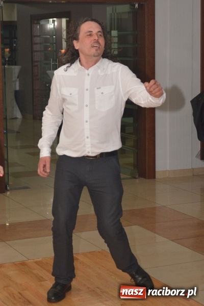 Zdjęcie w galerii na portalu naszraciborz.pl: Twork&oacute;w żegnał karnawał na zabawie szkolnej wiadomości z regionu