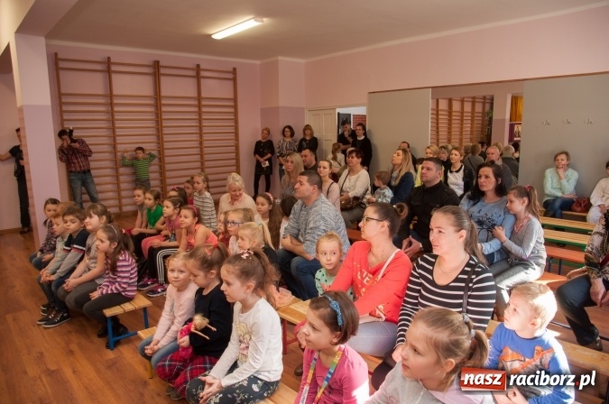 Zdjęcie w galerii na portalu naszraciborz.pl: Książęta Raciborscy? Od lat patronują raciborskiej szkole! Dni otwarte w SP18 wiadomości z regionu