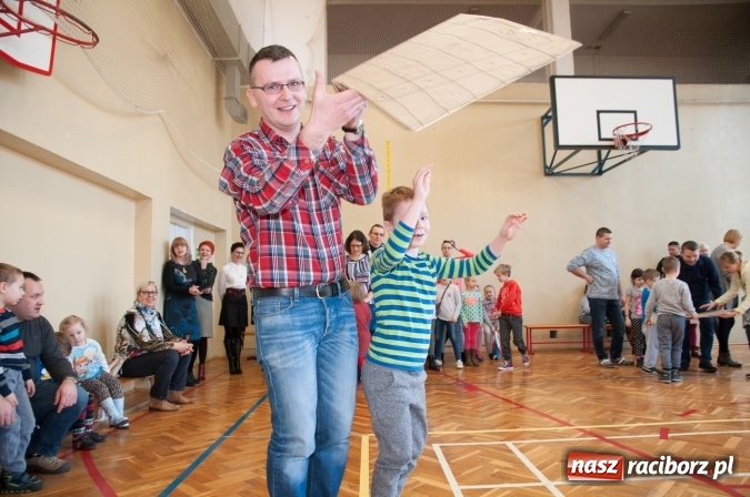 Zdjęcie w galerii na portalu naszraciborz.pl: Książęta Raciborscy? Od lat patronują raciborskiej szkole! Dni otwarte w SP18 wiadomości z regionu