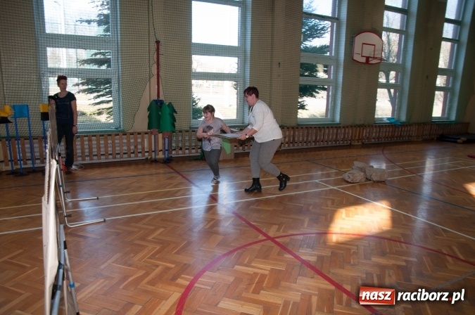 Zdjęcie w galerii na portalu naszraciborz.pl: Książęta Raciborscy? Od lat patronują raciborskiej szkole! Dni otwarte w SP18 wiadomości z regionu
