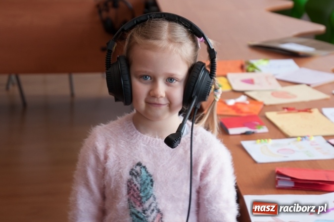 Zdjęcie w galerii na portalu naszraciborz.pl: Książęta Raciborscy? Od lat patronują raciborskiej szkole! Dni otwarte w SP18 wiadomości z regionu