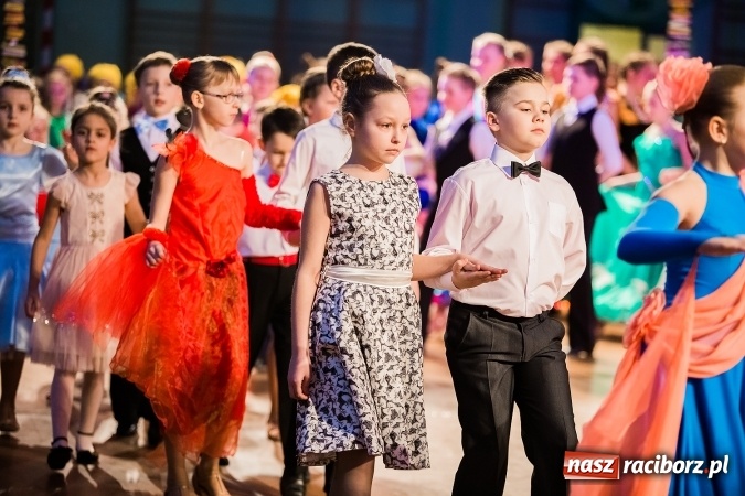 Zdjęcie w galerii na portalu naszraciborz.pl: Dziecięca Karnawałowa Rewia Tańca wiadomości z regionu