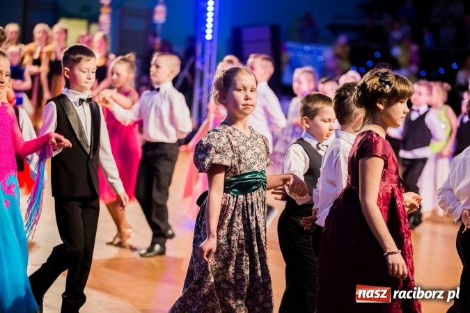 Zdjęcie w galerii na portalu naszraciborz.pl: Dziecięca Karnawałowa Rewia Tańca wiadomości z regionu