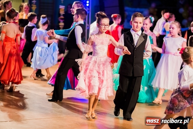 Zdjęcie w galerii na portalu naszraciborz.pl: Dziecięca Karnawałowa Rewia Tańca wiadomości z regionu