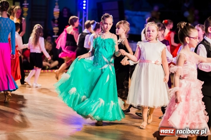 Zdjęcie w galerii na portalu naszraciborz.pl: Dziecięca Karnawałowa Rewia Tańca wiadomości z regionu