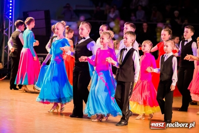 Zdjęcie w galerii na portalu naszraciborz.pl: Dziecięca Karnawałowa Rewia Tańca wiadomości z regionu