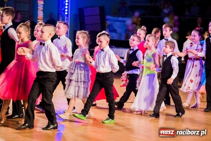 Zdjęcie w galerii na portalu naszraciborz.pl: Dziecięca Karnawałowa Rewia Tańca wiadomości z regionu