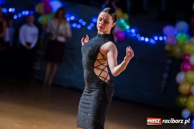 Zdjęcie w galerii na portalu naszraciborz.pl: Dziecięca Karnawałowa Rewia Tańca wiadomości z regionu