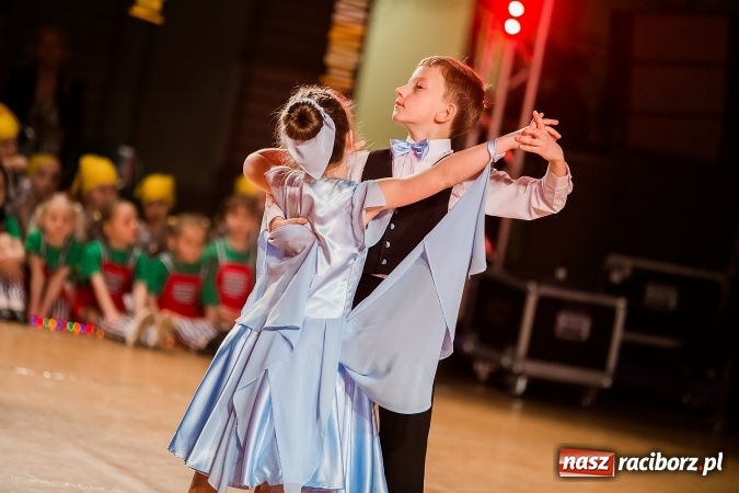 Zdjęcie w galerii na portalu naszraciborz.pl: Dziecięca Karnawałowa Rewia Tańca wiadomości z regionu