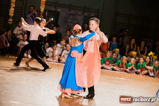 Zdjęcie w galerii na portalu naszraciborz.pl: Dziecięca Karnawałowa Rewia Tańca wiadomości z regionu