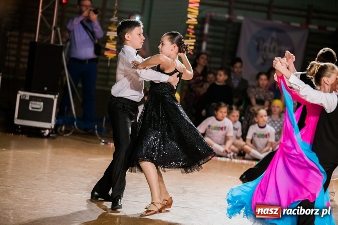 Zdjęcie w galerii na portalu naszraciborz.pl: Dziecięca Karnawałowa Rewia Tańca wiadomości z regionu