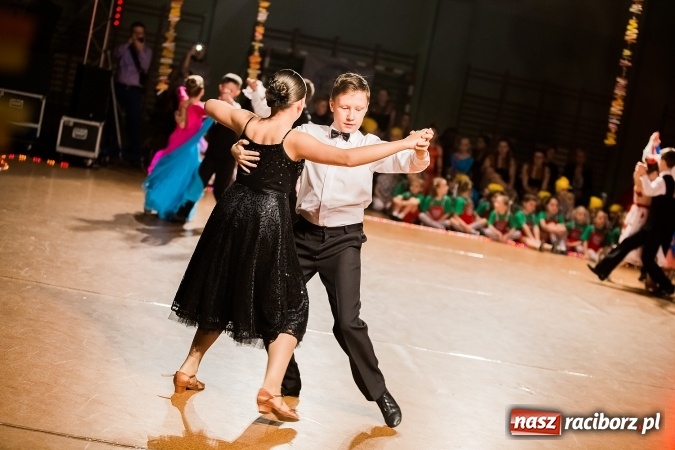 Zdjęcie w galerii na portalu naszraciborz.pl: Dziecięca Karnawałowa Rewia Tańca wiadomości z regionu