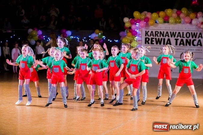 Zdjęcie w galerii na portalu naszraciborz.pl: Dziecięca Karnawałowa Rewia Tańca wiadomości z regionu