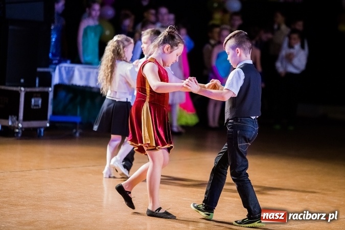 Zdjęcie w galerii na portalu naszraciborz.pl: Dziecięca Karnawałowa Rewia Tańca wiadomości z regionu