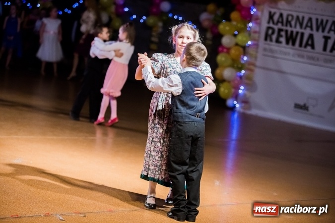 Zdjęcie w galerii na portalu naszraciborz.pl: Dziecięca Karnawałowa Rewia Tańca wiadomości z regionu