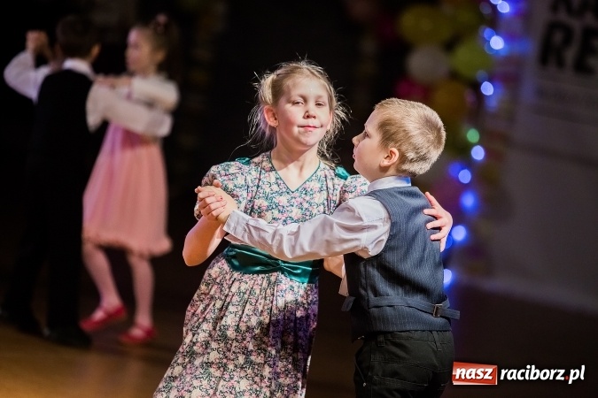 Zdjęcie w galerii na portalu naszraciborz.pl: Dziecięca Karnawałowa Rewia Tańca wiadomości z regionu